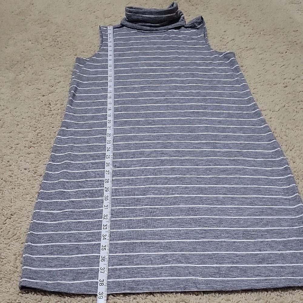 Old Navy Gray and White Striped Dress - Picture 2 of 5